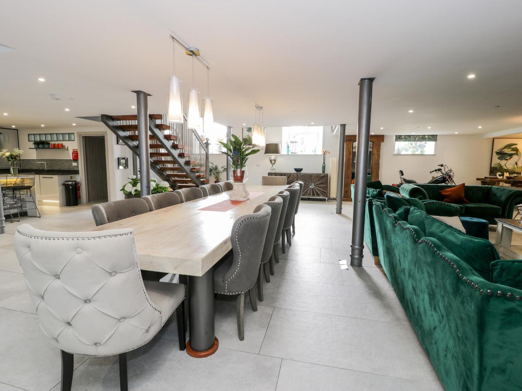 Capel Mawr, Basement 19 Holiday home